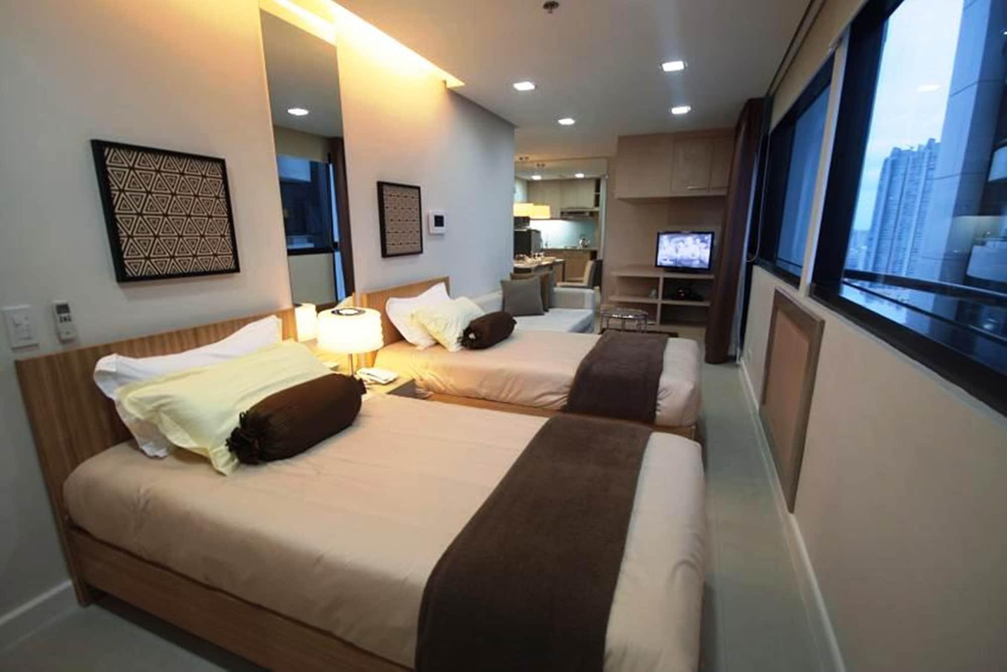 Bsa Twin Towers Aparthotel Mandaluyong Exterior photo